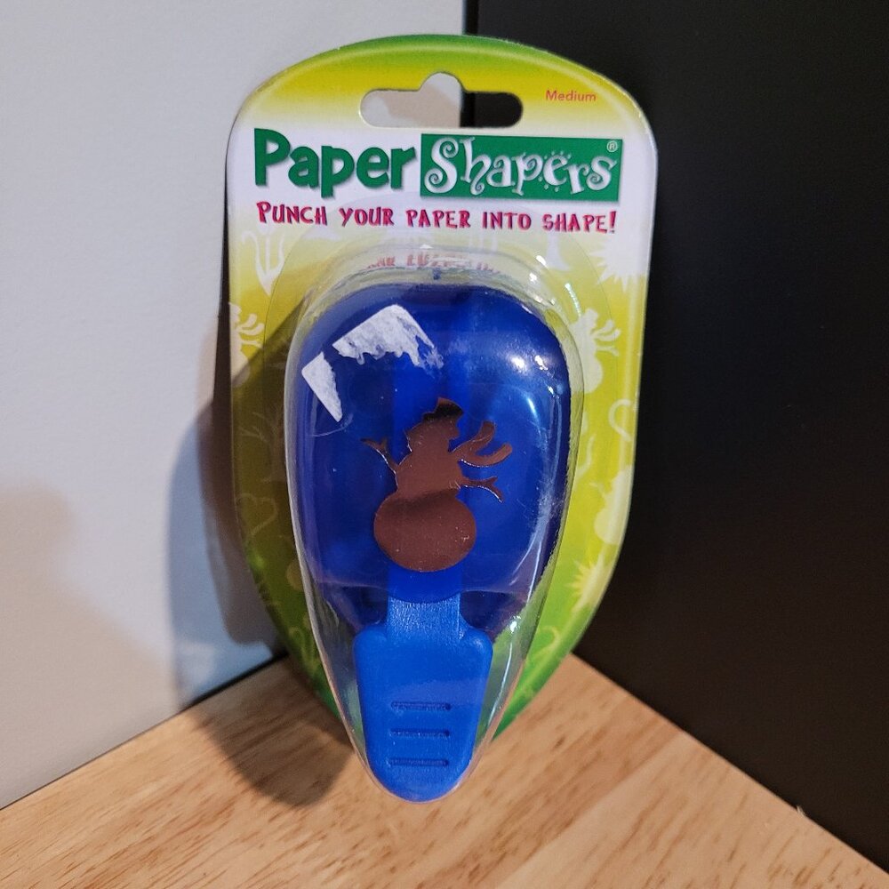 Snowman paper punch